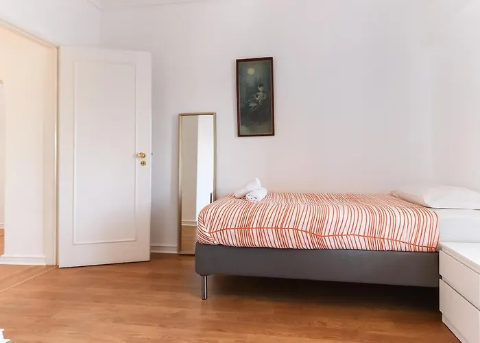 Balcony By Hosty אוייראס