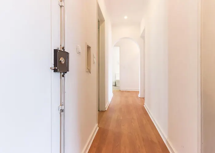 Balcony By Hosty * אוייראס