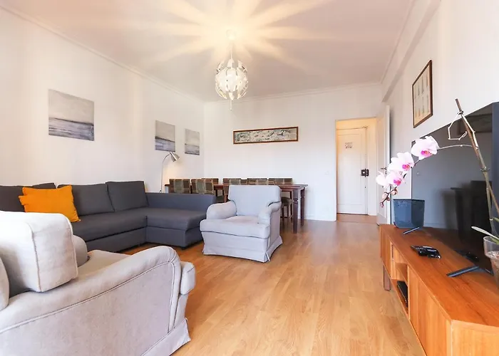 Balcony By Hosty דירה *